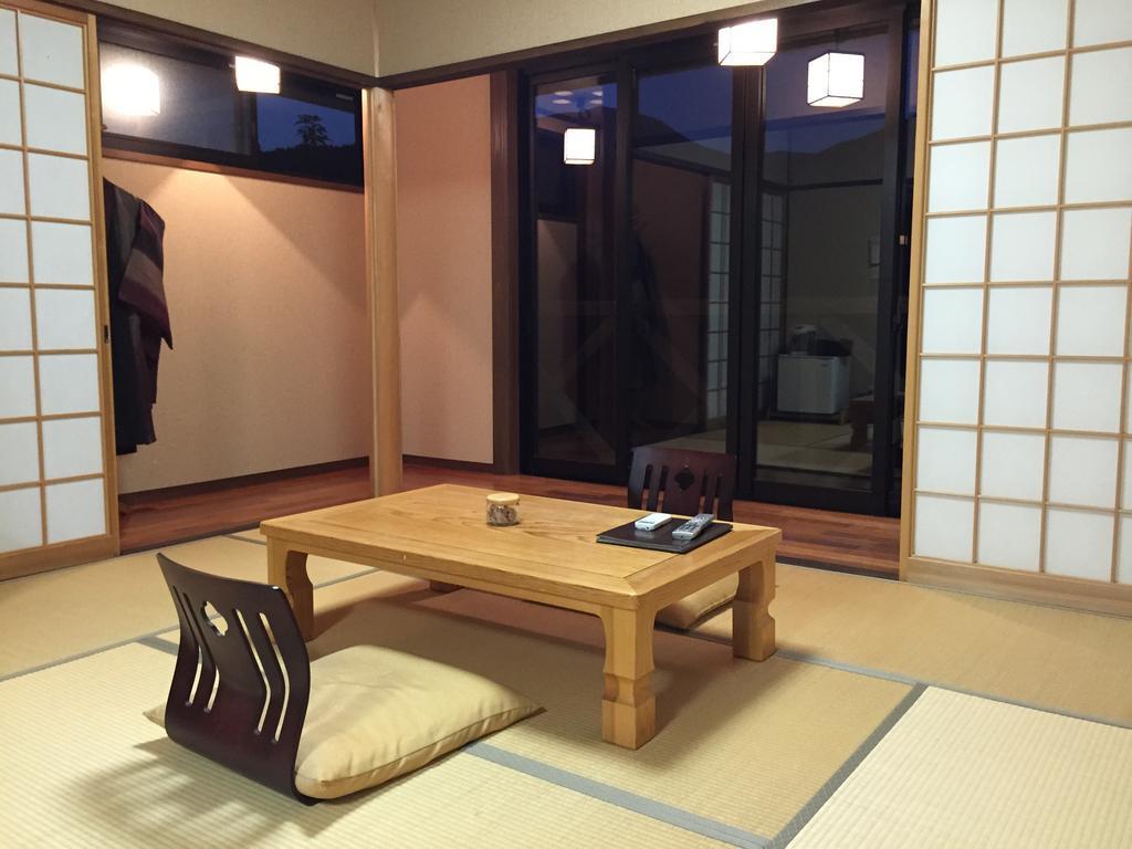 Yufuin Tsubaki Hotel Cameră foto